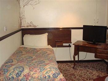 Foxwood Guest House Robin Hood Exterior photo